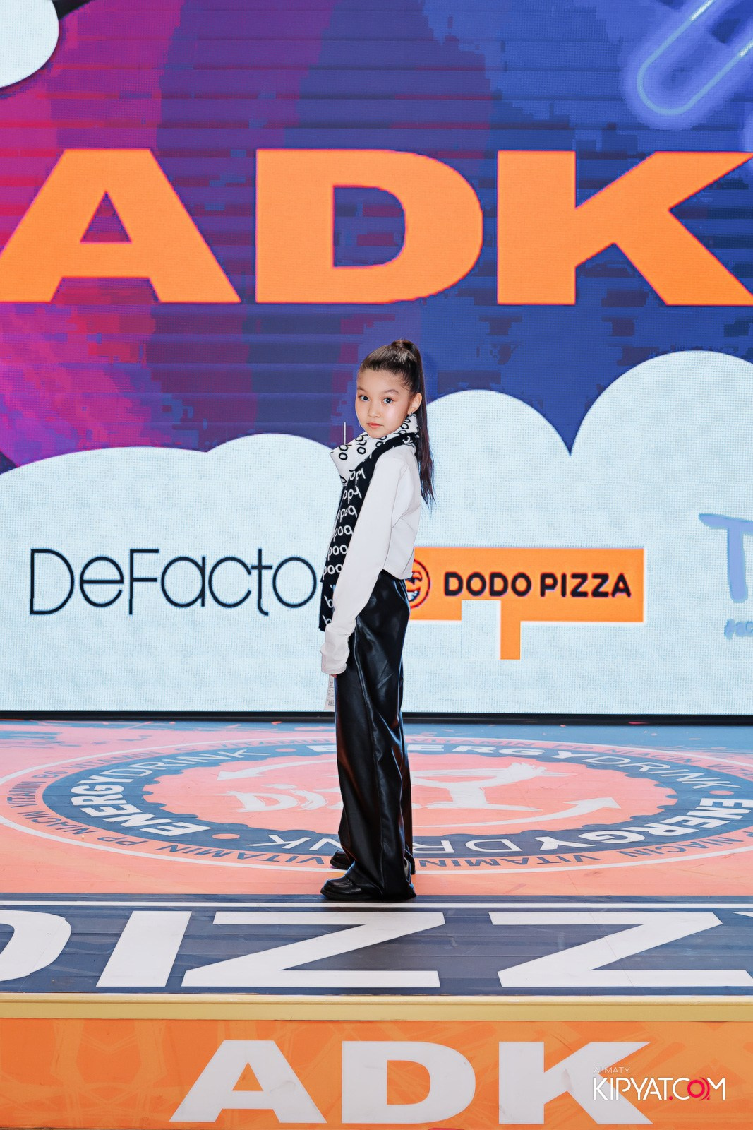 ДЕТСКИЙ МОДНЫЙ ПОКАЗ ОТ МОДЕЛЬНОГО АГЕНТСТВА «KIDSFACE». КИПЯТКОМ АЛМАТЫ!