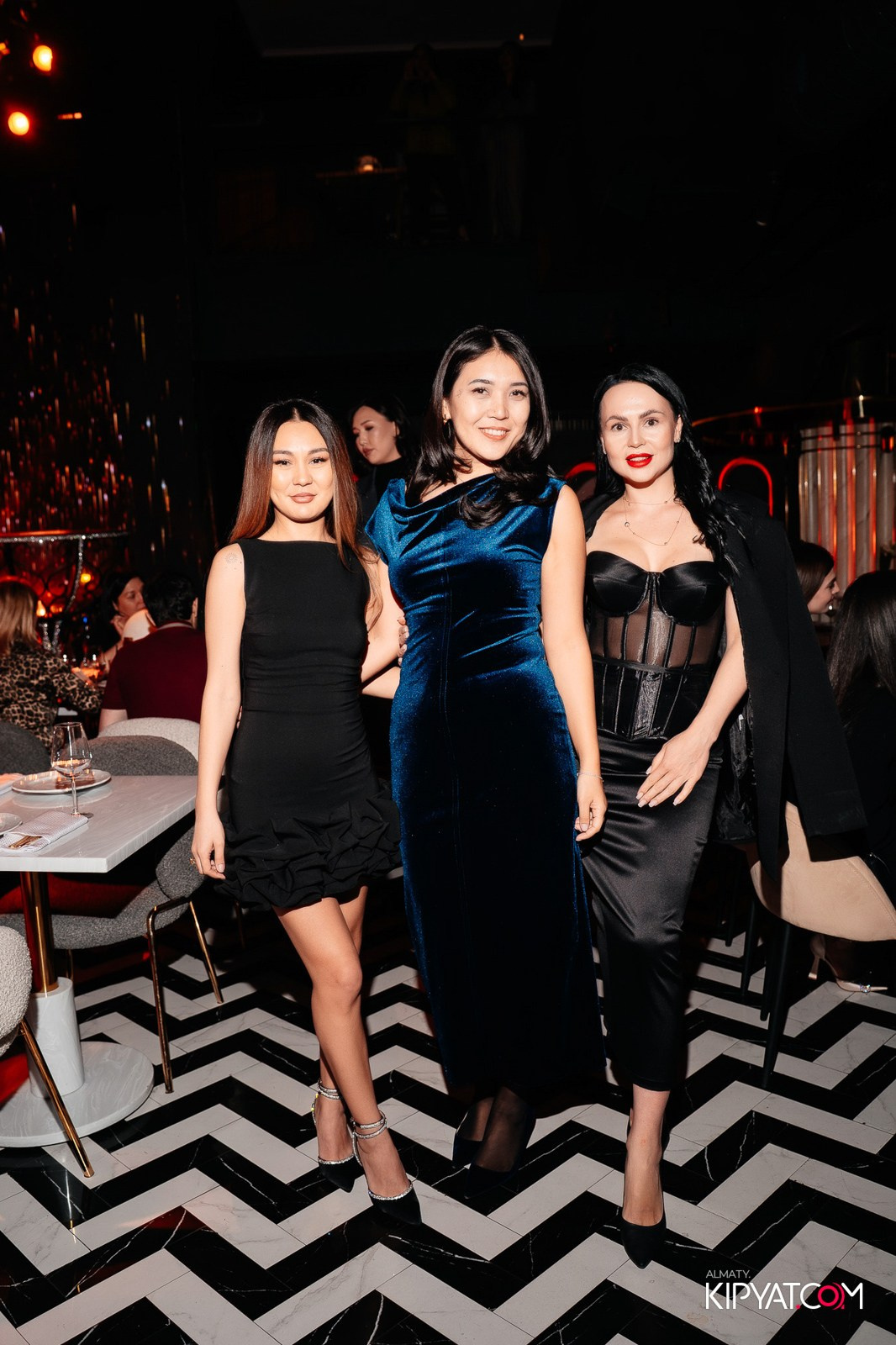 QUEEN. КИПЯТКОМ АЛМАТЫ!