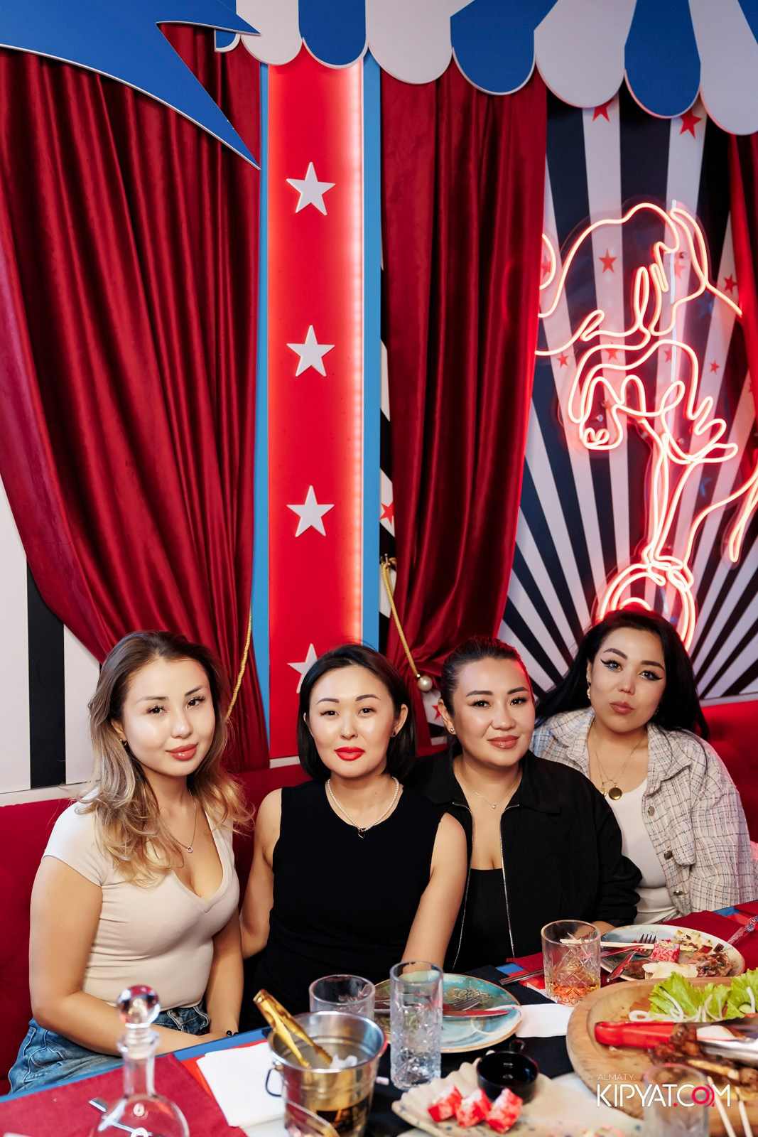 ЗАЯ, НА БИС. КИПЯТКОМ АЛМАТЫ! Фотосъемка мероприятий в Алматы