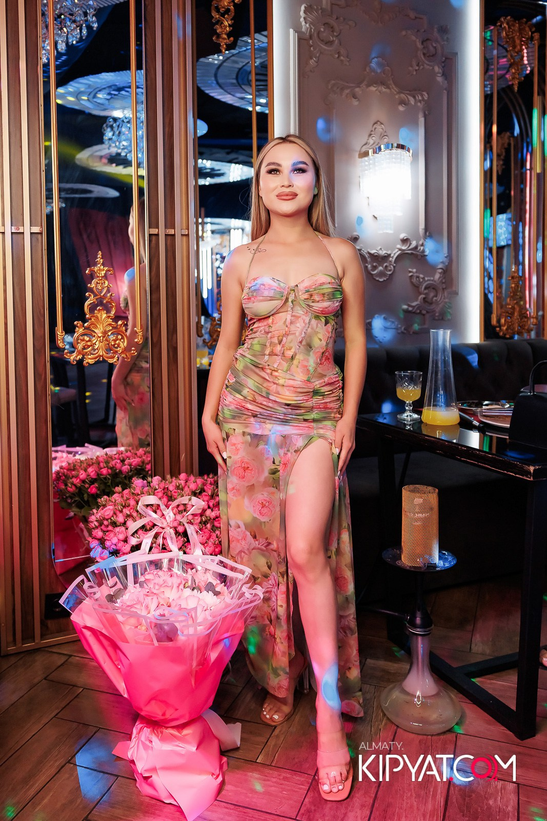 ЗАЯ, НА БИС. КИПЯТКОМ АЛМАТЫ!