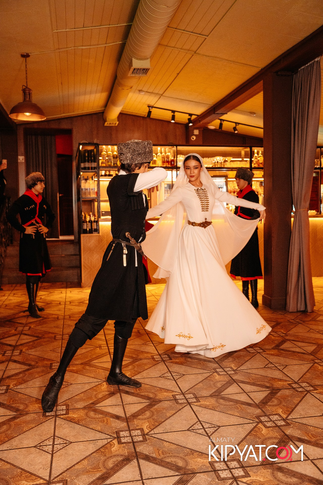 РЕСТОРАН МЦХЕТА. КИПЯТКОМ АЛМАТЫ!