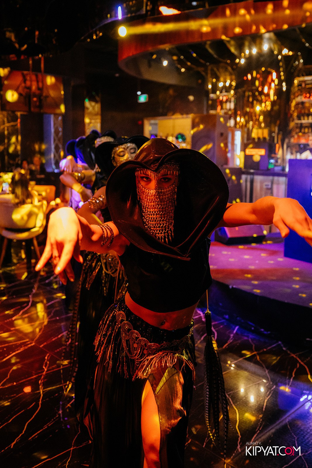 MOOD KARAOKE & TERRACE. КИПЯТКОМ АЛМАТЫ!