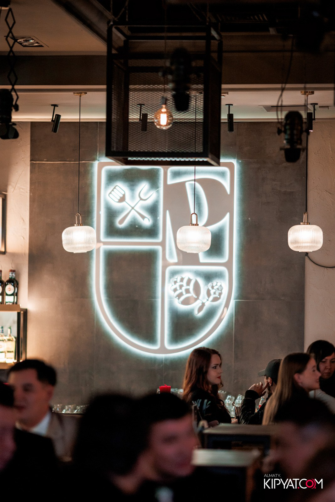 ПИНТА НА ДОСТЫК. КИПЯТКОМ АЛМАТЫ!