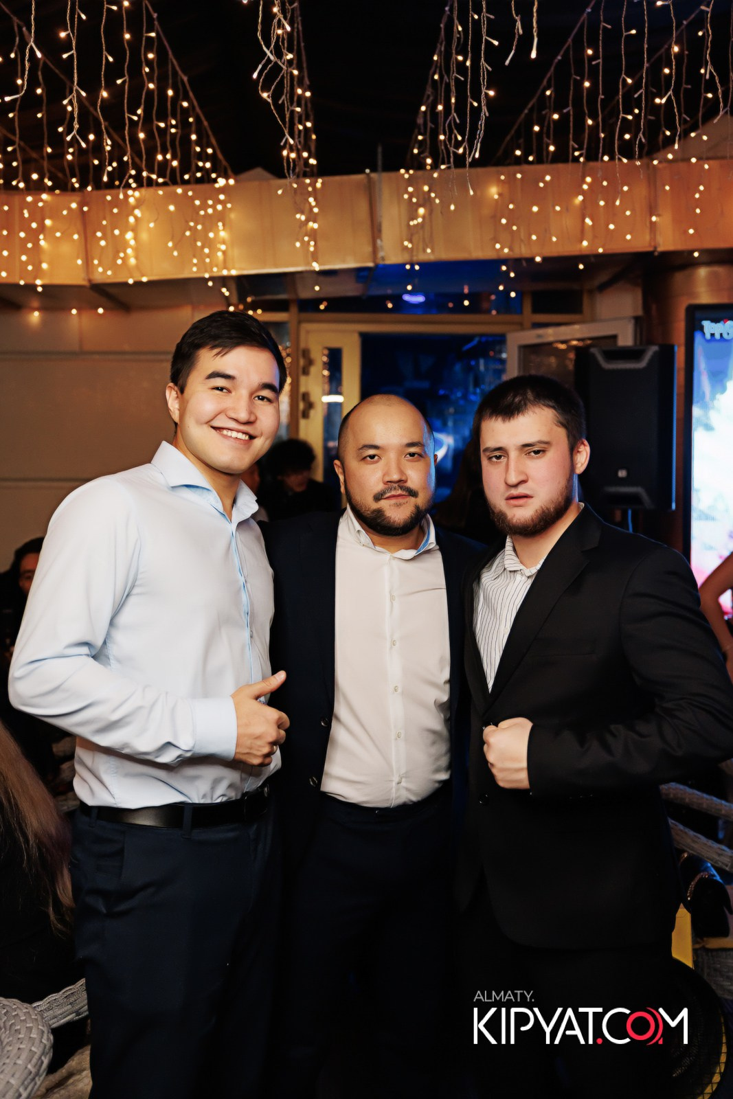 OBLAKO LOUNGE BAR. КИПЯТКОМ АЛМАТЫ!