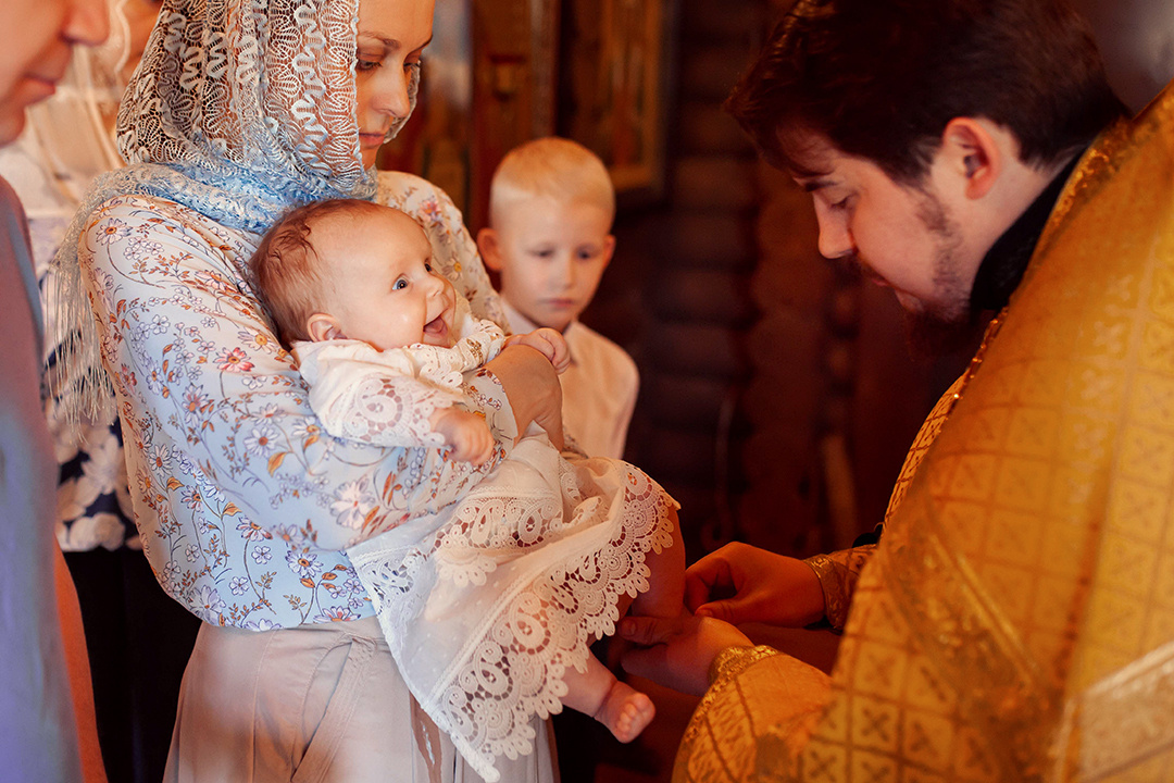 Фотограф на крещение Москва. Фотограф на венчание. Детский и семейный фотограф в Москве Власова Галина