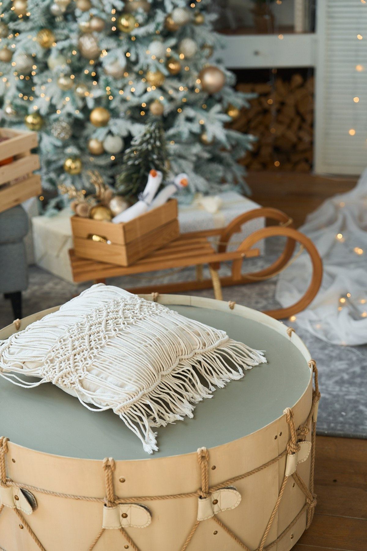 Зал Лофт. Фотограф г. Хабаровск. Семейные и индивидуальные съёмки