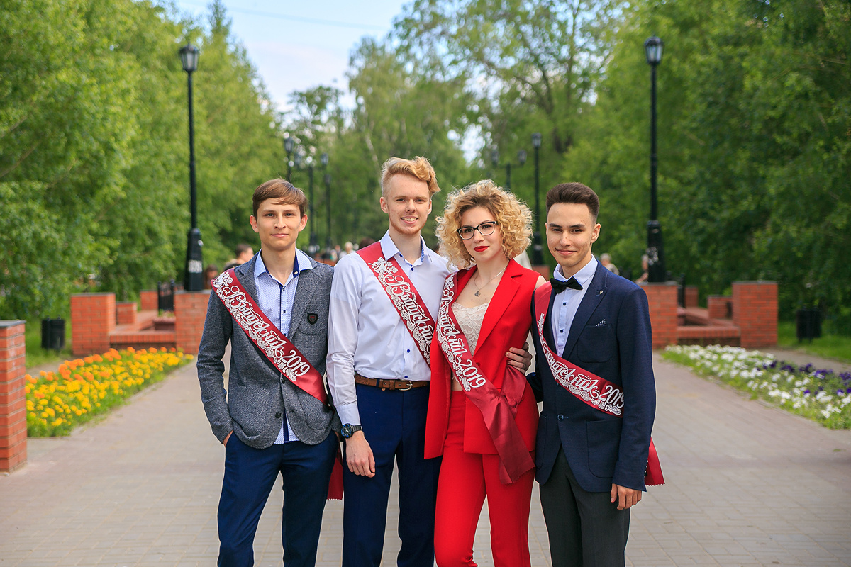 Фотограф на утренник, выпускной. Фотограф в Омске Таня Бережная