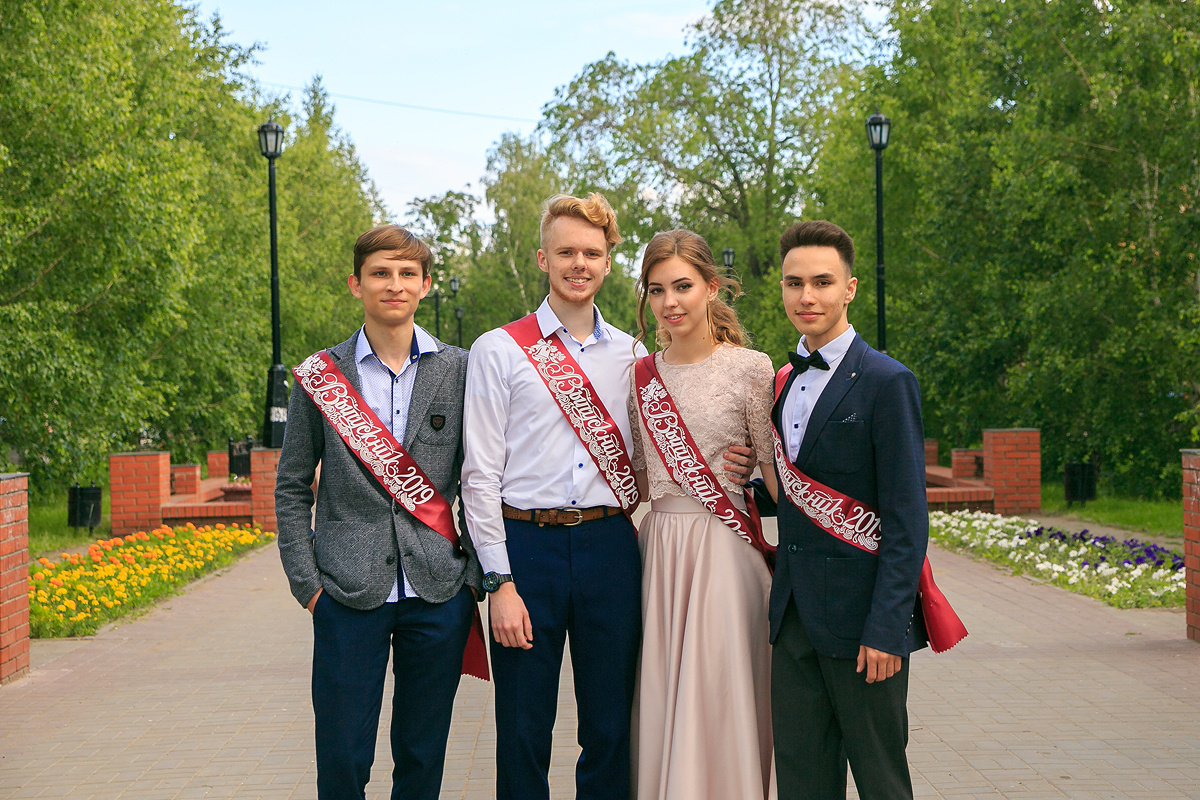 Фотограф на утренник, выпускной. Фотограф в Омске Таня Бережная