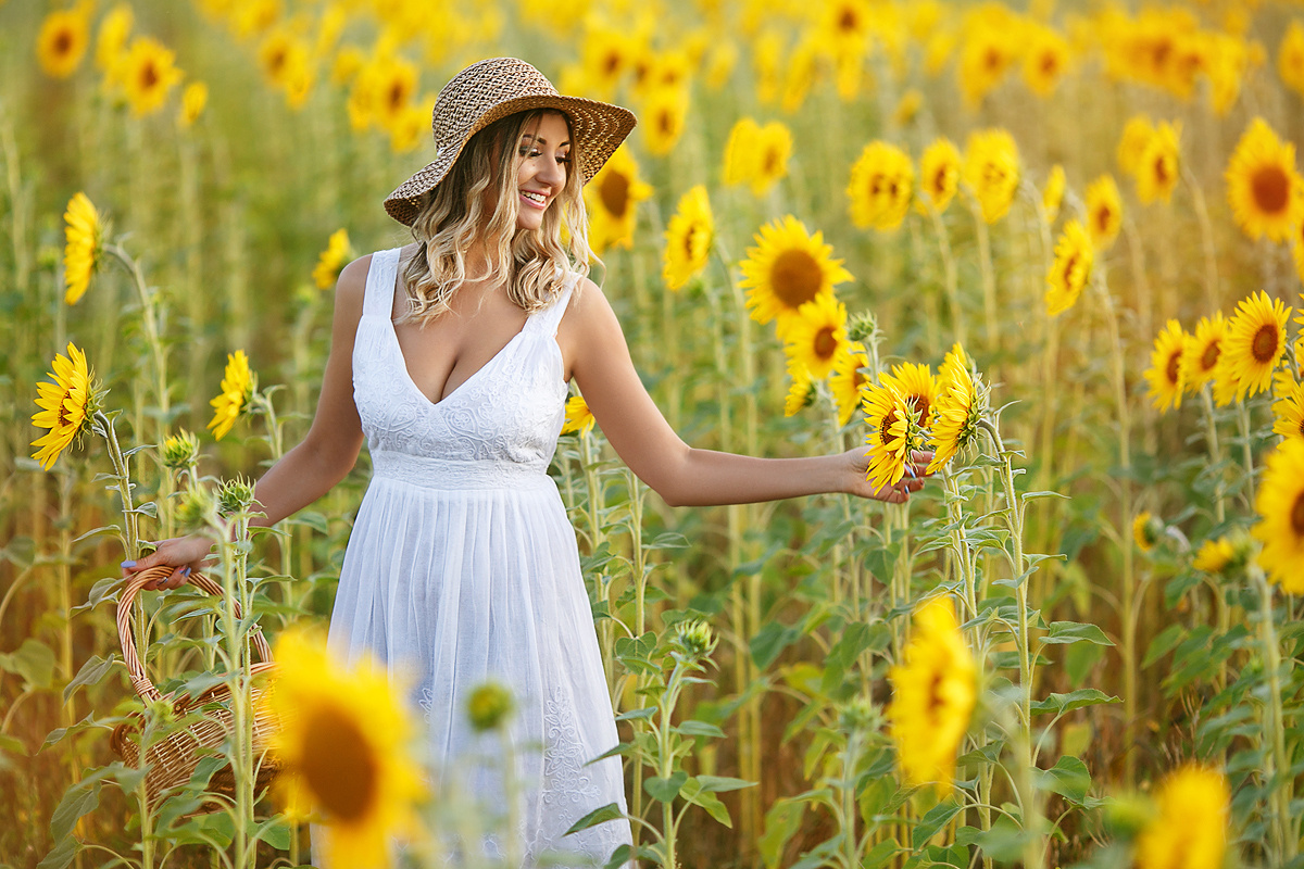Семейная прогулочная фотосессия в Омске. Фотограф в Омске Таня Бережная