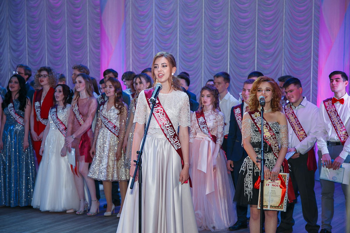 Фотограф на утренник, выпускной. Фотограф в Омске Таня Бережная