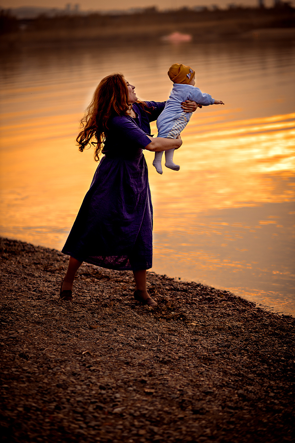 Семейная фотосессия на природе летом. Семейный и детский фотограф в Красноярске Ольга Гаврикова