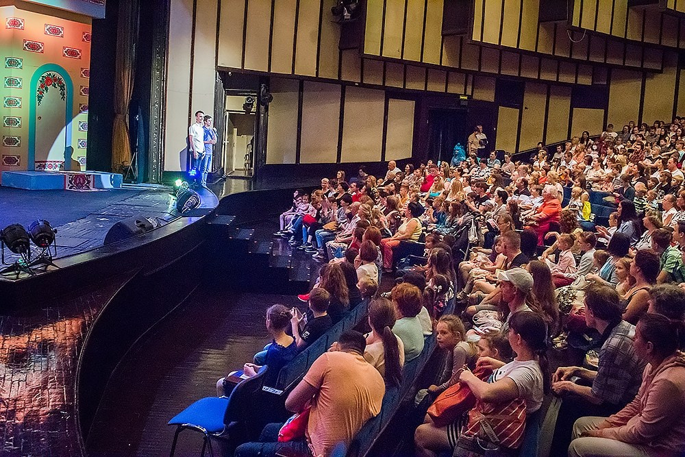 Благотворительный показ ТЮЗ. Детский и семейный фотограф, фотограф мероприятий Нижний Новгород