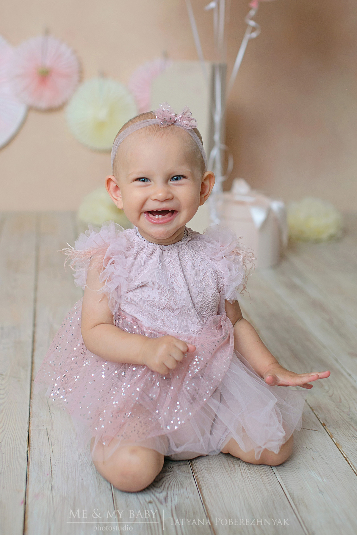 Годик Дарине. Фотограф новорожденных во Владивостоке Татьяна Побережняк