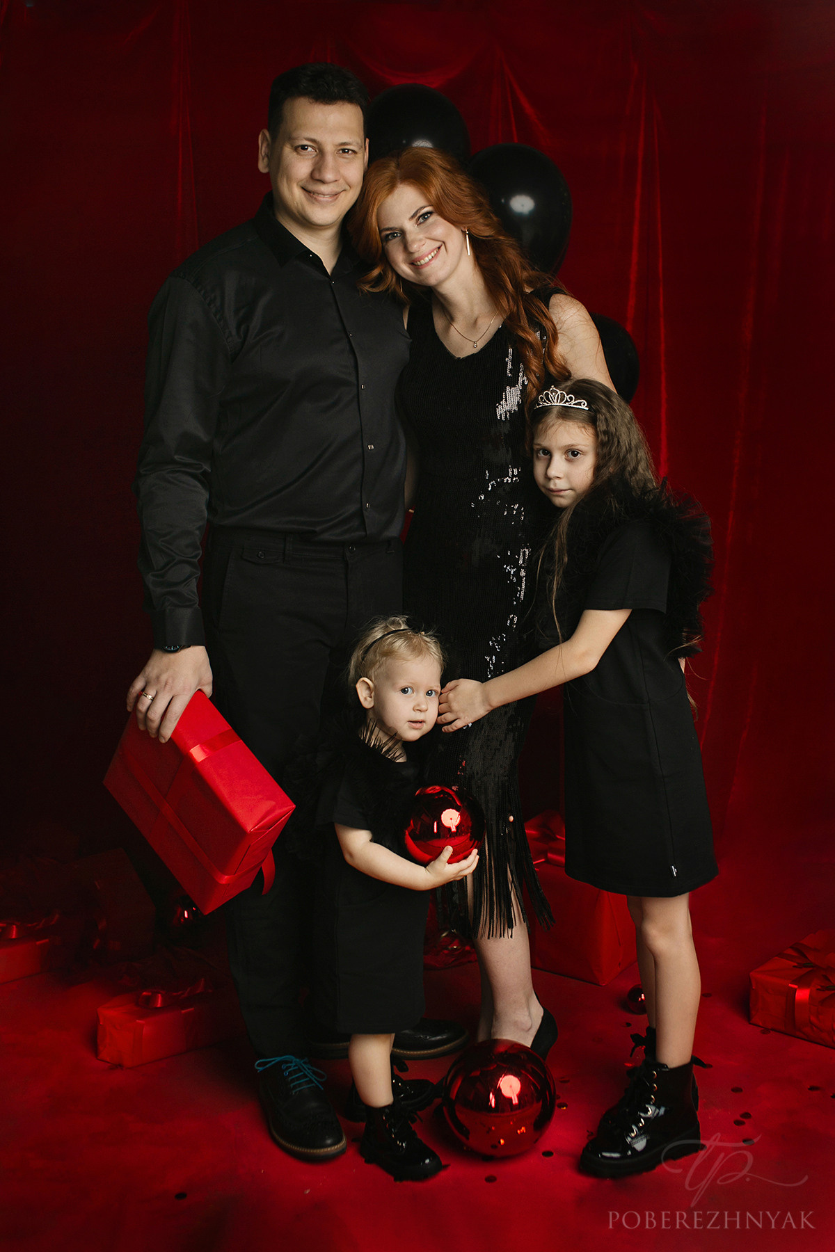 Новогодняя Маша и Даша. Фотограф новорожденных во Владивостоке Татьяна Побережняк