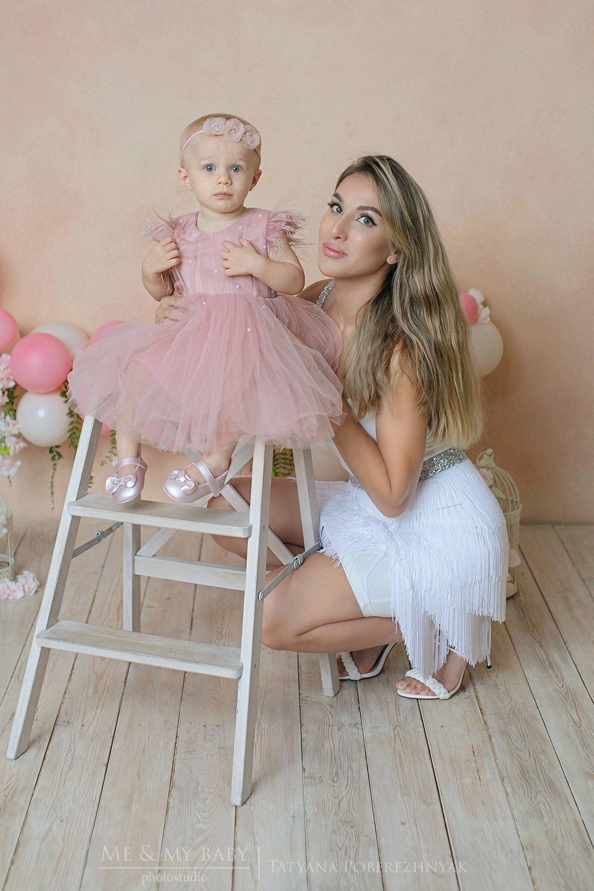 Годик Софии. Фотограф новорожденных во Владивостоке Татьяна Побережняк