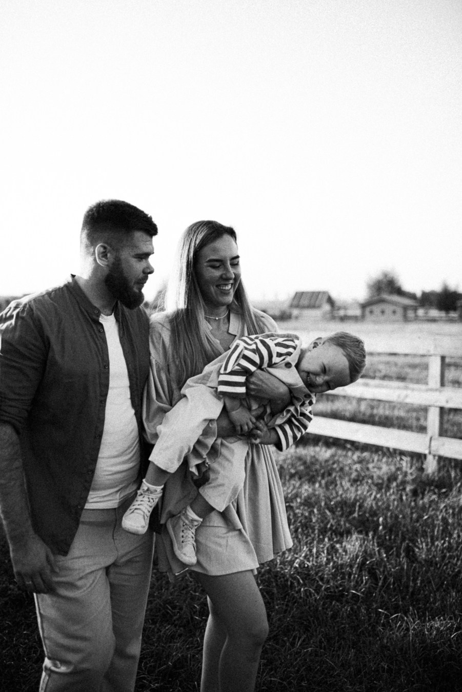 Саша, Настя, Арсений | на природе