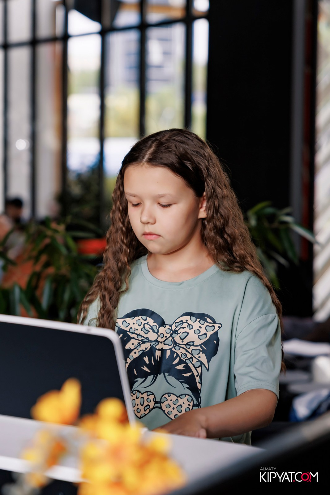 ОТЧЕТНЫЙ КОНЦЕРТ СТУДИИ «SUNPIANO». КИПЯТКОМ АЛМАТЫ!