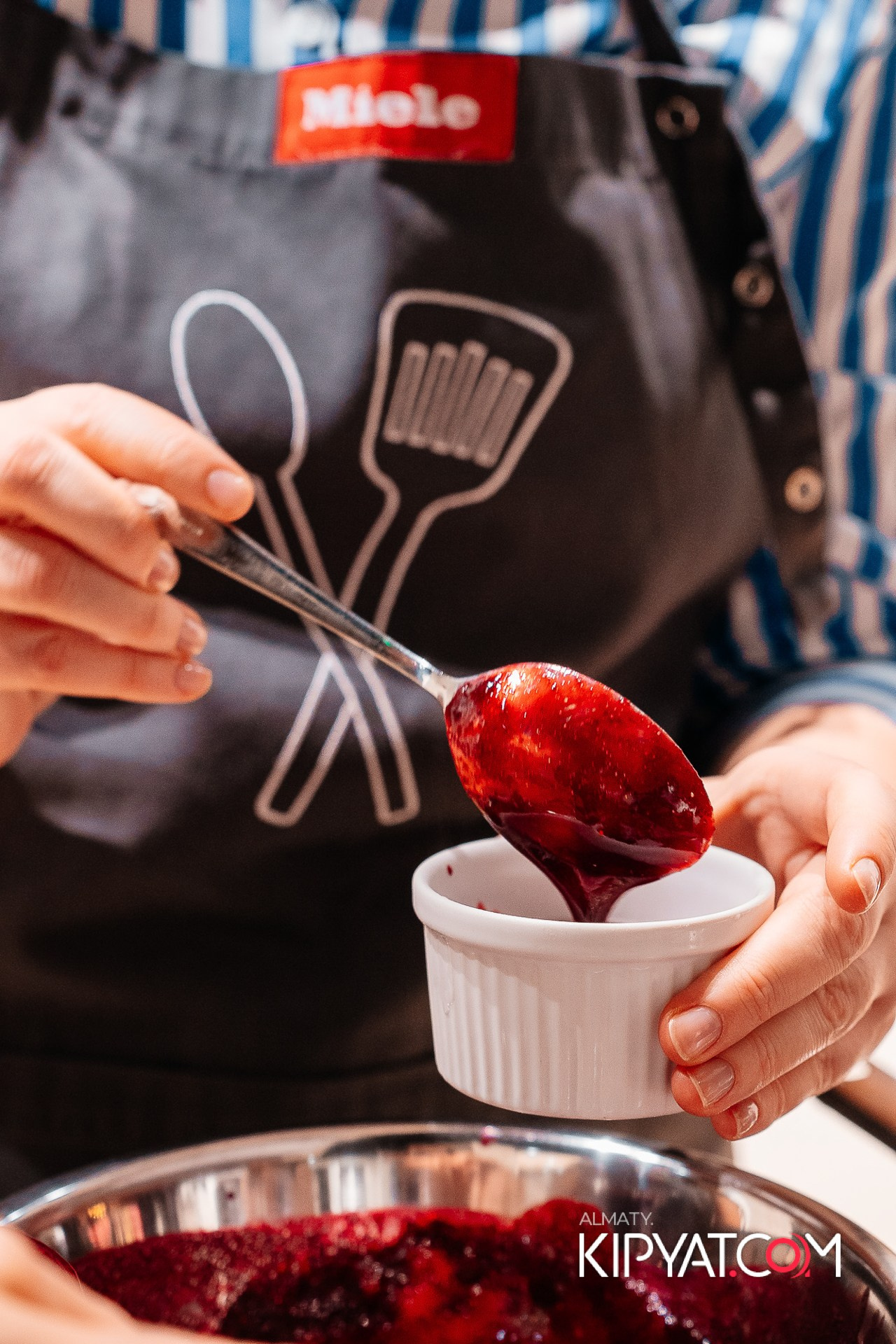 Miele. КИПЯТКОМ АЛМАТЫ! Фотосъемка мероприятий в Алматы