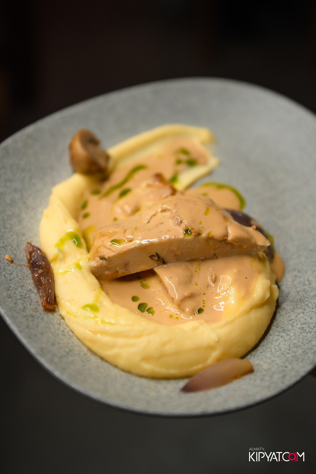 РЕСТОРАН AMICHI. КИПЯТКОМ АЛМАТЫ!