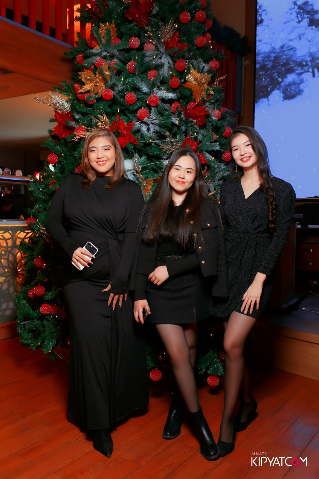 ГРУЗИНСКИЙ ДВОР. КИПЯТКОМ АЛМАТЫ!