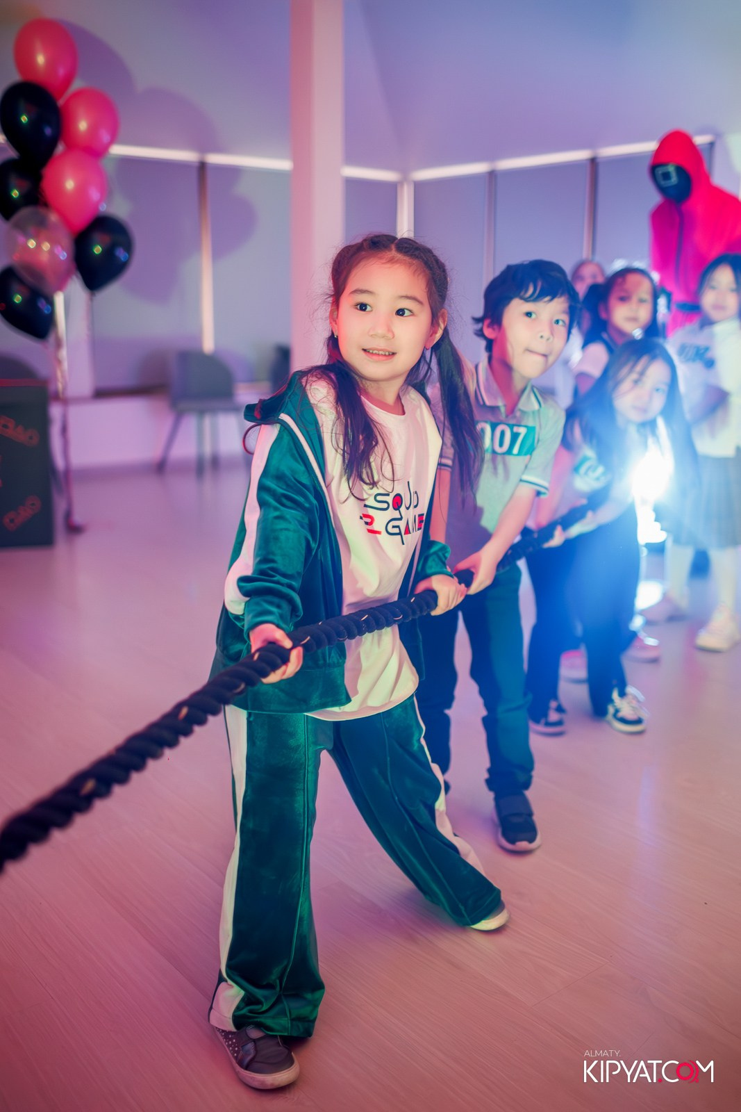 КВЕСТ-ШОУ ALAROVICH ИГРА В КАЛЬМАРА. КИПЯТКОМ АЛМАТЫ!