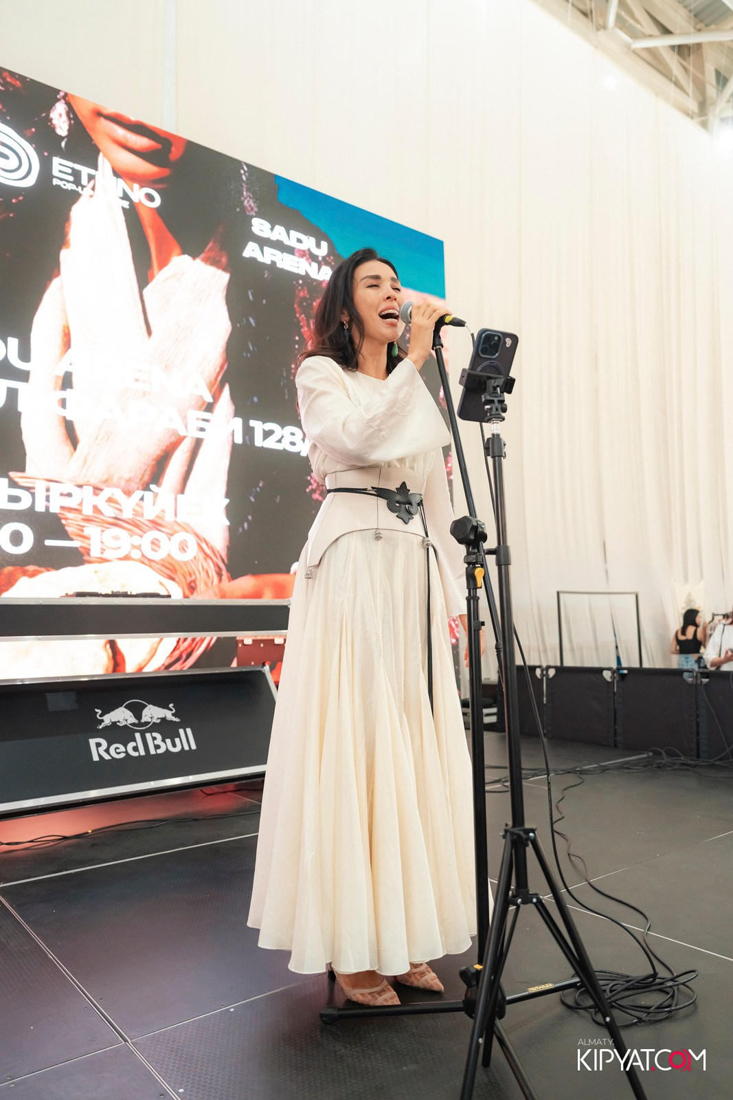 ETHNO POP-UP STORE, SABANTOI B SADU ARENA. КИПЯТКОМ АЛМАТЫ!