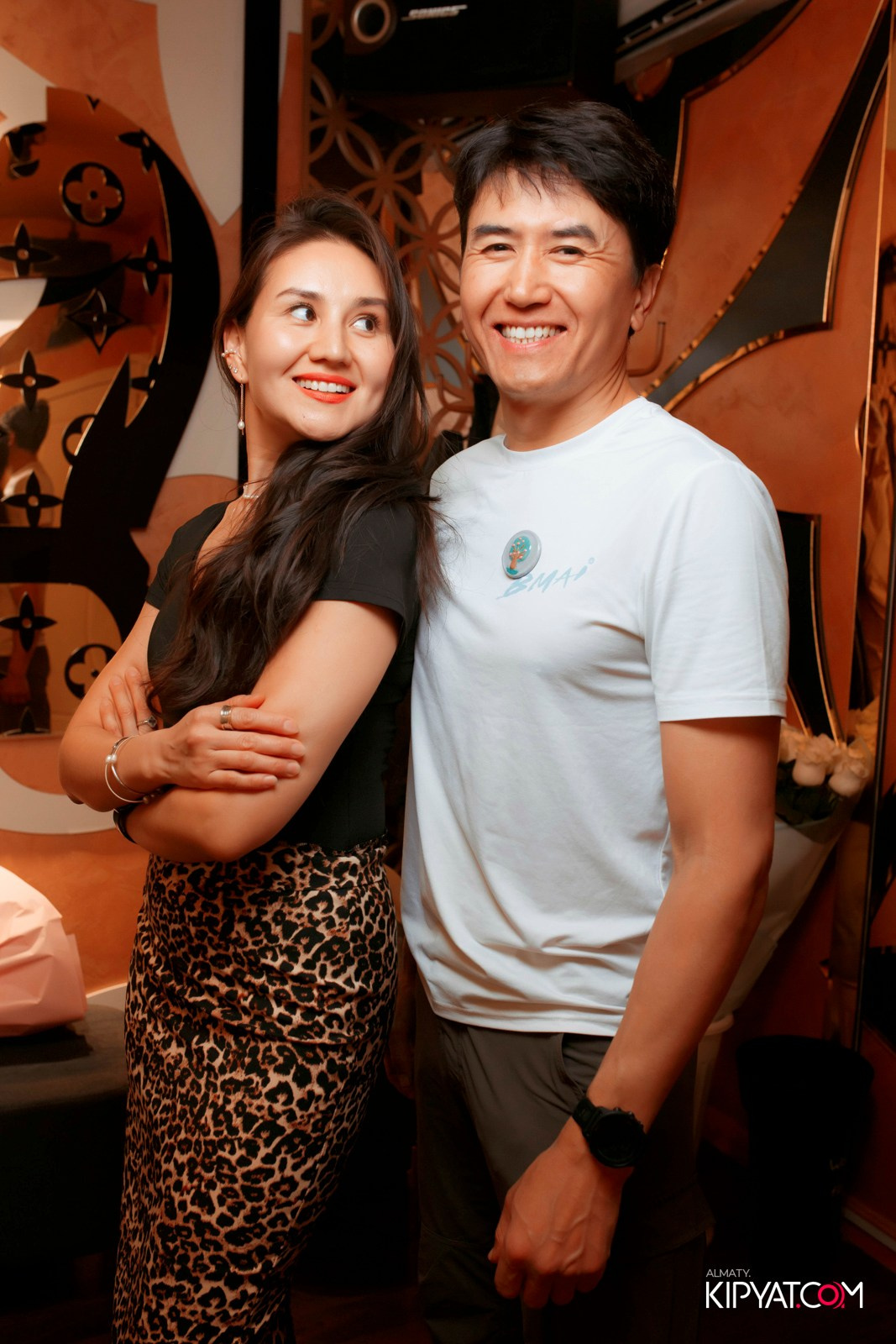 УХО И МЕДВЕДЬ НА КУРМАНГАЗЫ. КИПЯТКОМ АЛМАТЫ! Фотосъемка мероприятий в Алматы