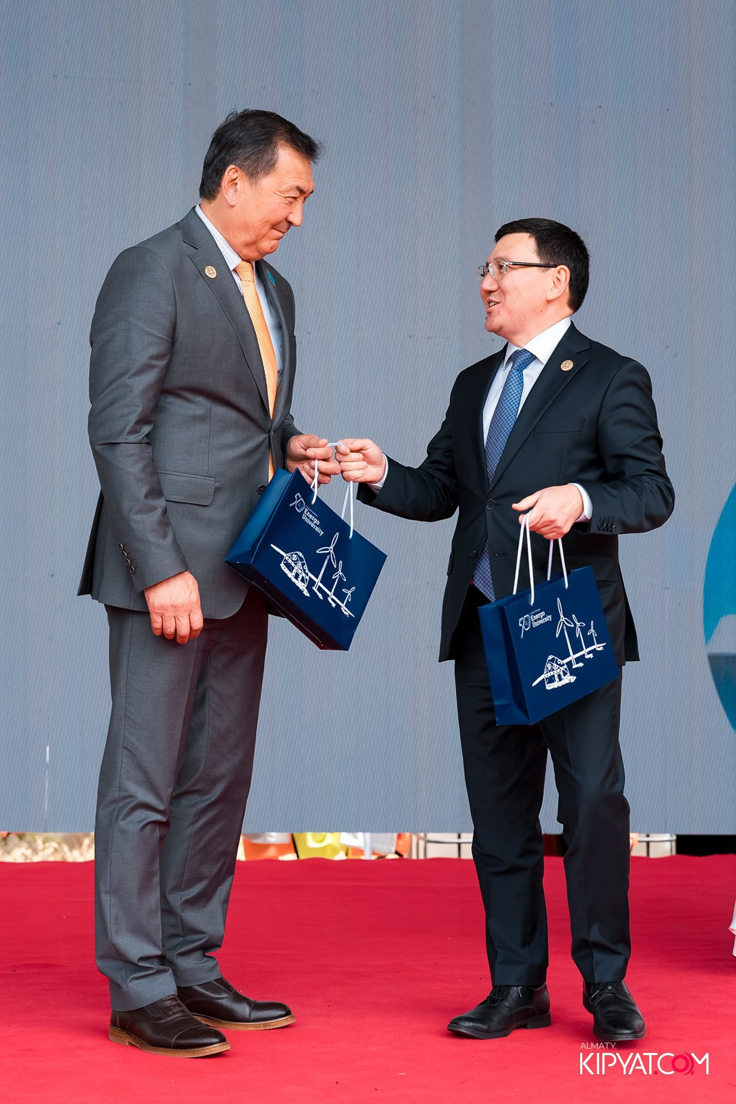 50 ЛЕТ — АЛМАТИНСКИЙ УНИВЕРСИТЕТ ЭНЕРГЕТИКИ И СВЯЗИ. КИПЯТКОМ АЛМАТЫ!