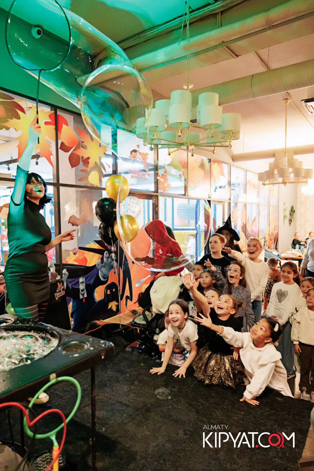 ДЕТСКИЙ ХЭЛЛОУИН KINDER BOOM. КИПЯТКОМ АЛМАТЫ! Фотосъемка мероприятий в Алматы