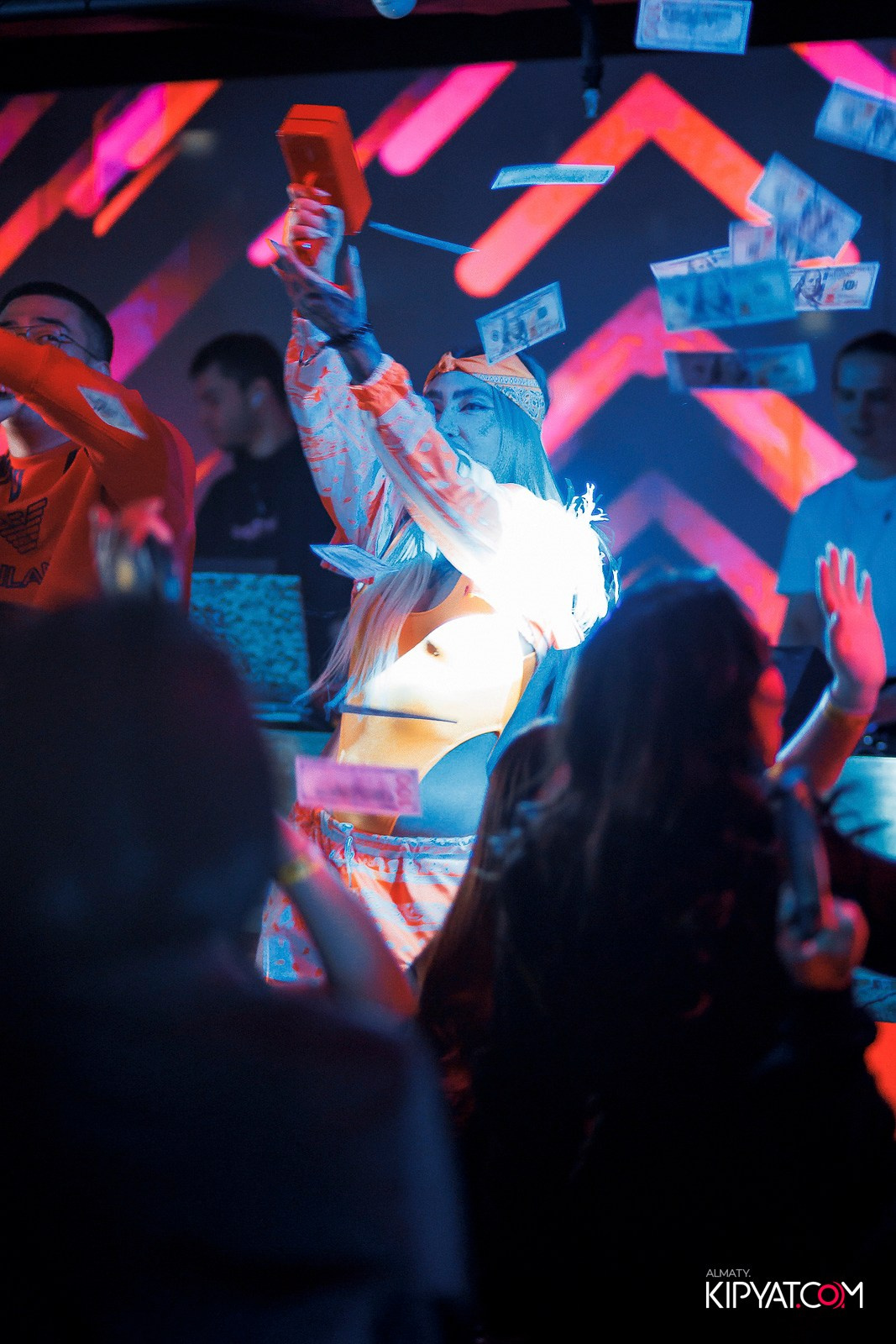 EVENT BAR. КИПЯТКОМ АЛМАТЫ! Фотосъемка мероприятий в Алматы