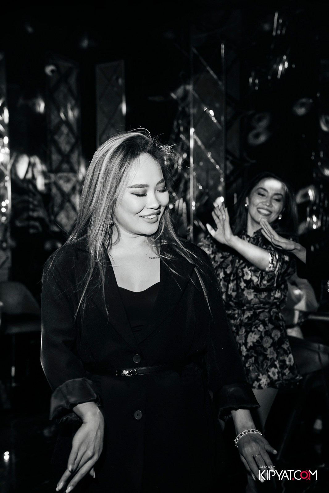 KARAOKE BATTLE В MOOD KARAOKE & TERRACE. КИПЯТКОМ АЛМАТЫ!