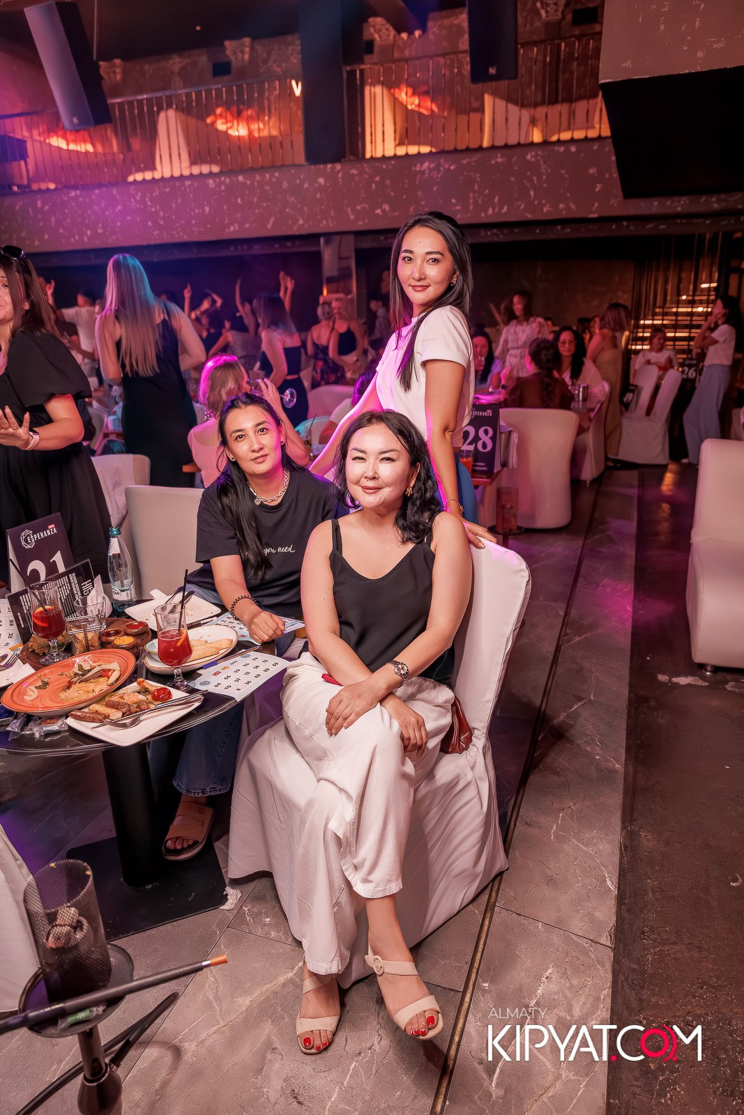 МУЗЫКАЛЬНОЕ ЛОТО В HIT RETRO. КИПЯТКОМ АЛМАТЫ!