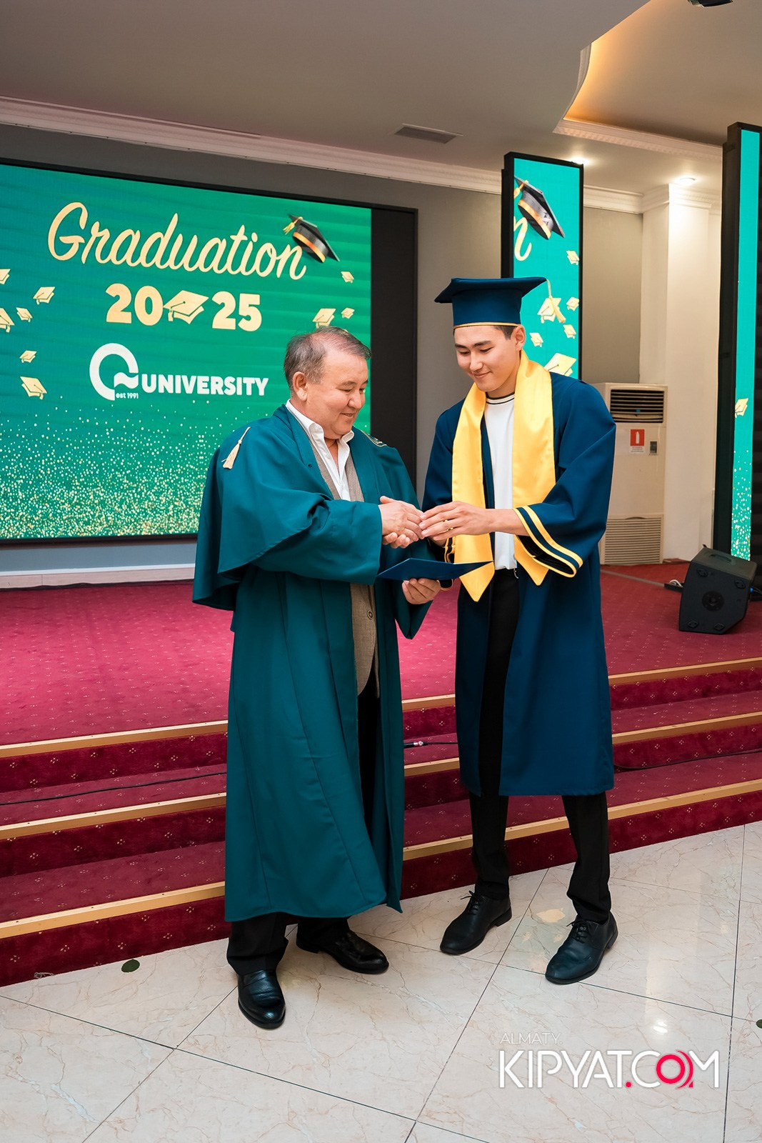 GRADUATION 2025 Q UNIVERSITY. КИПЯТКОМ АЛМАТЫ!
