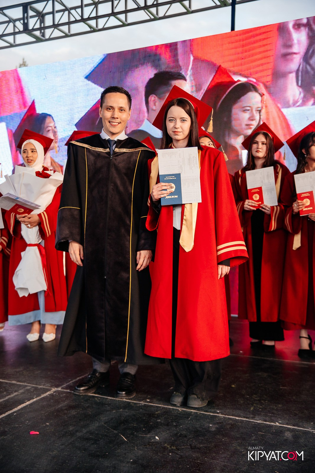 ВРУЧЕНИЕ ДИПЛОМОВ — НАРХОЗ КОЛЛЕДЖ. Part 4. КИПЯТКОМ АЛМАТЫ!