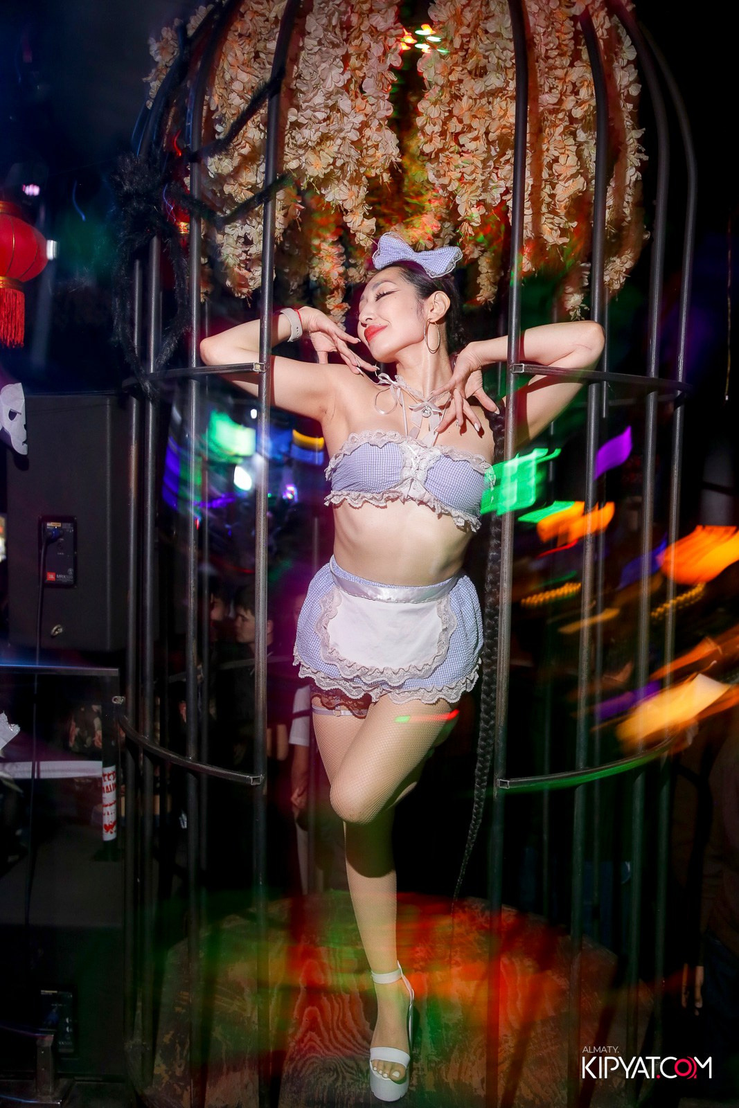 UYAT EMES BAR. КИПЯТКОМ АЛМАТЫ!