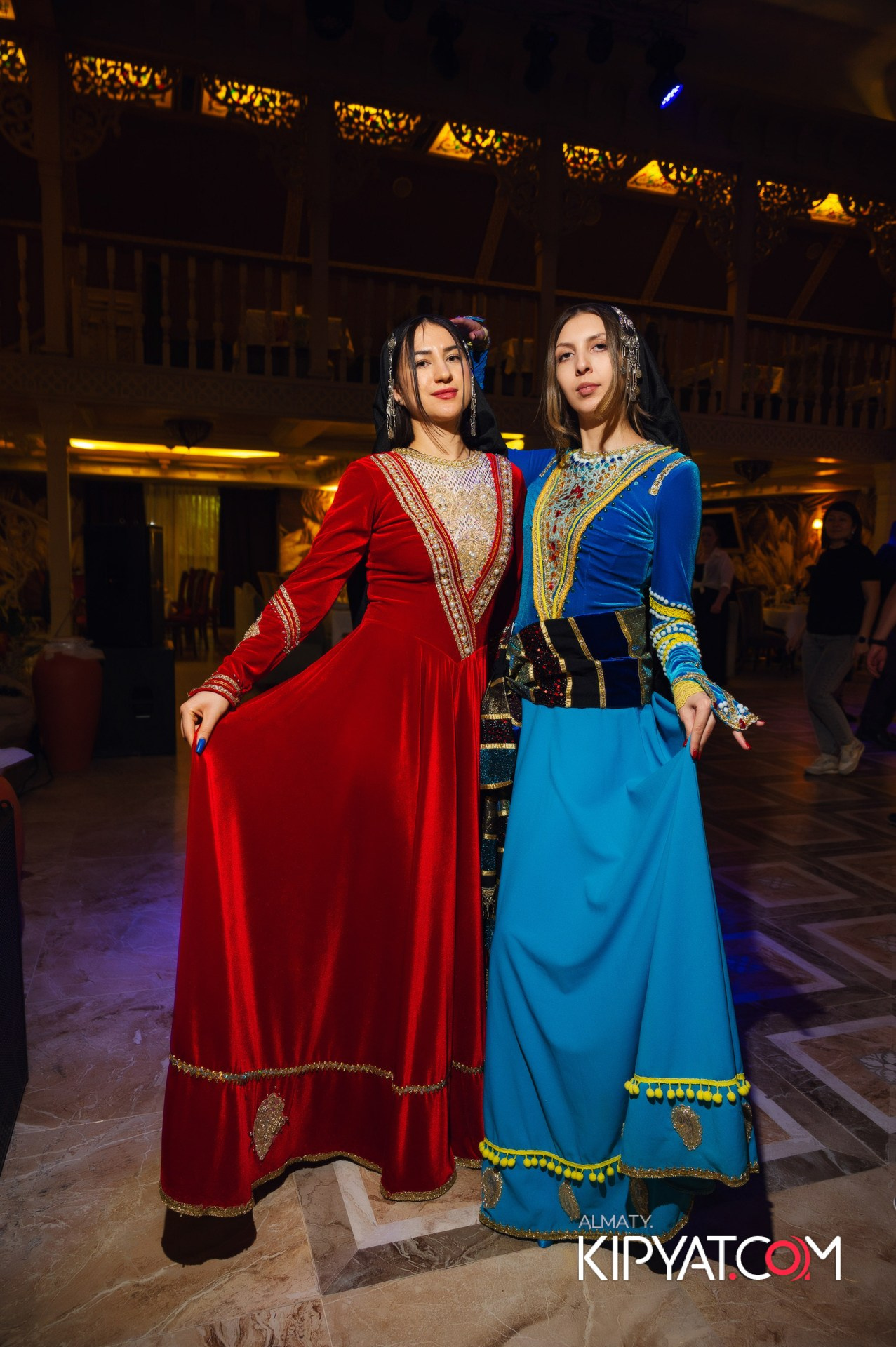 ALAZANI НА КАБАНБАЙ БАТЫРА. КИПЯТКОМ АЛМАТЫ!