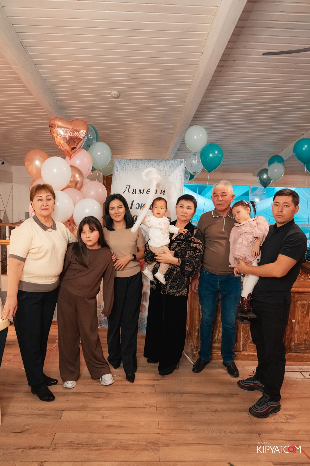 9 ЛЕТ ДОМ-РЕСТОРАНУ СЧАСТЬЕ. КИПЯТКОМ АЛМАТЫ!