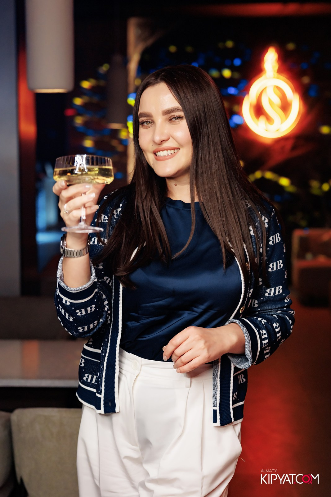 SHISHA PLATINUM. КИПЯТКОМ АЛМАТЫ!