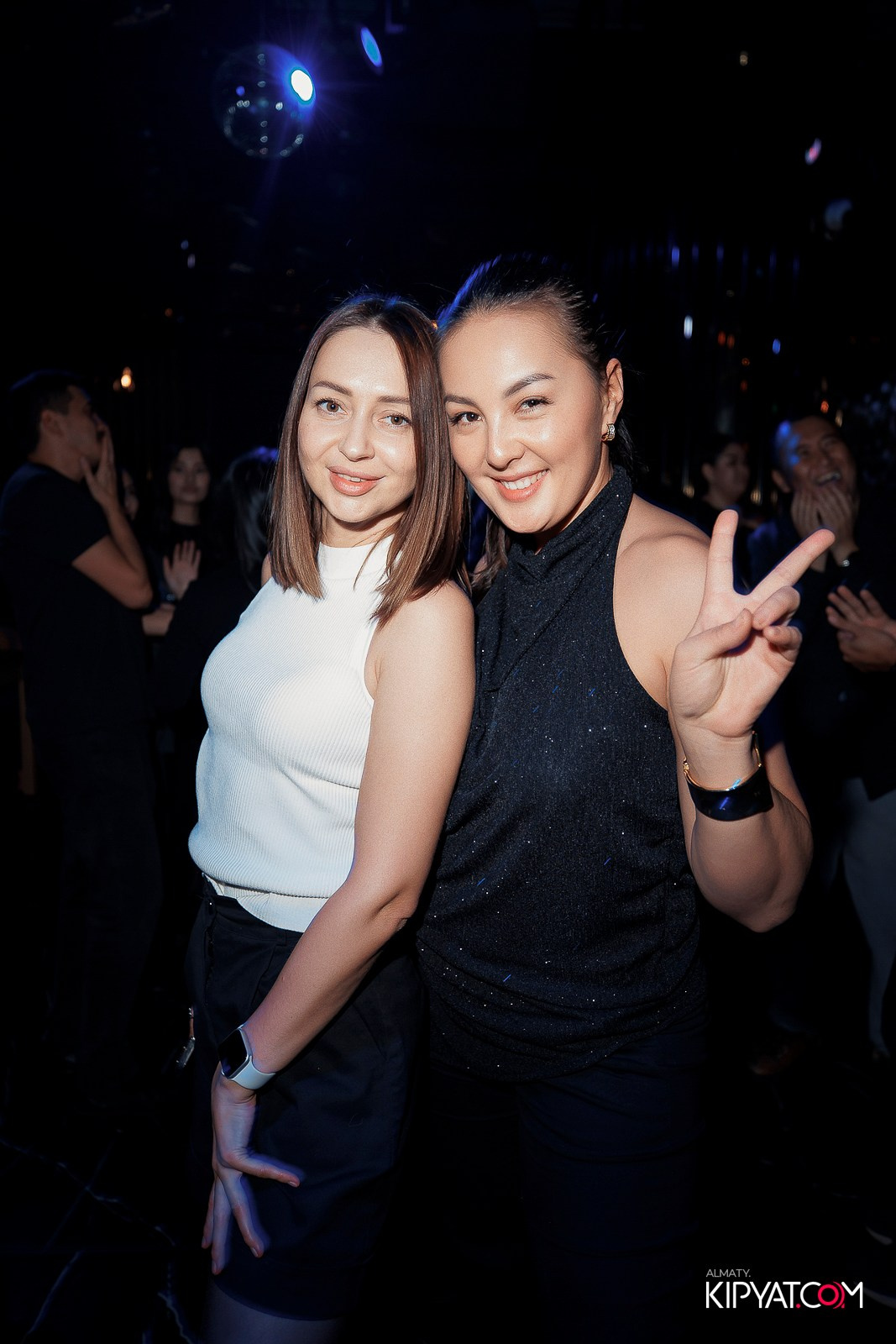 MOOD BAR & KARAOKE. КИПЯТКОМ АЛМАТЫ!