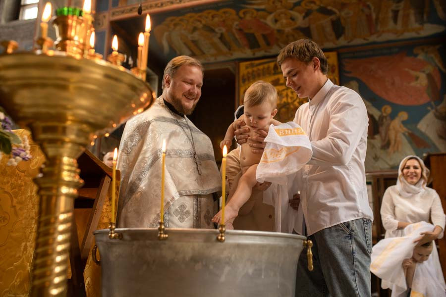 Таинство Крещения Данила и Саши. Фотограф в Железнодорожном и Балашихе