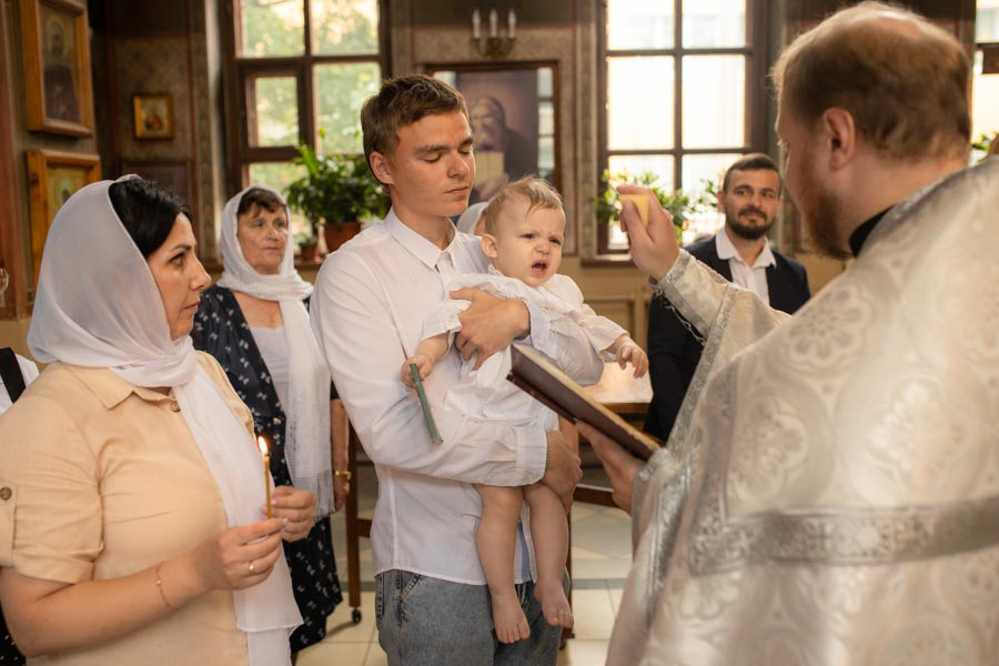 Таинство Крещения Данила и Саши. Фотограф в Железнодорожном и Балашихе