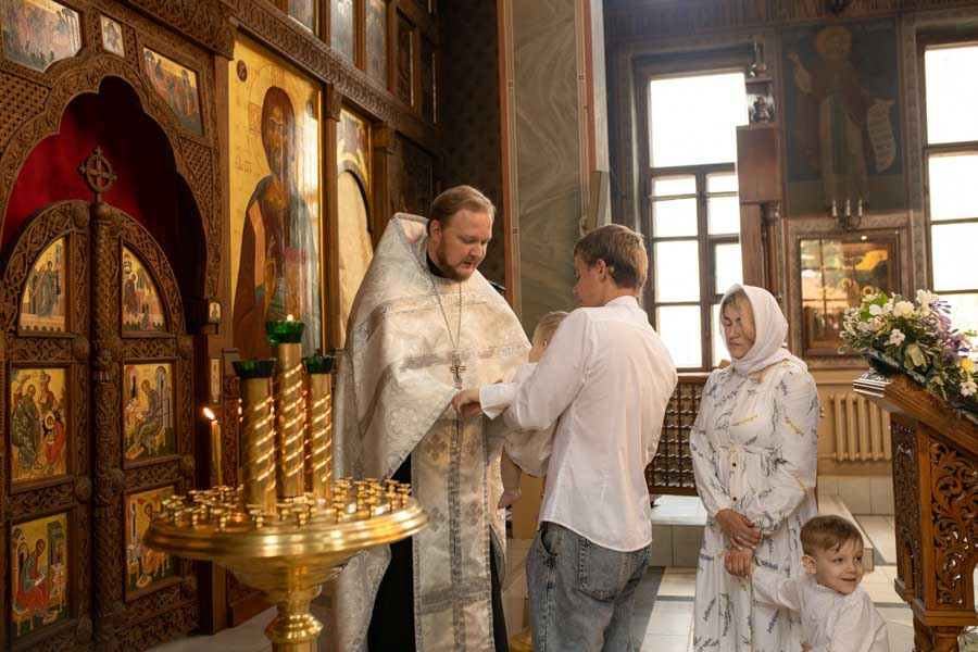 Таинство Крещения Данила и Саши. Фотограф в Железнодорожном и Балашихе