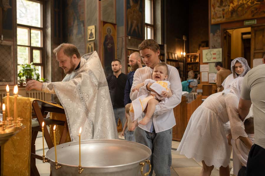 Таинство Крещения Данила и Саши. Фотограф в Железнодорожном и Балашихе