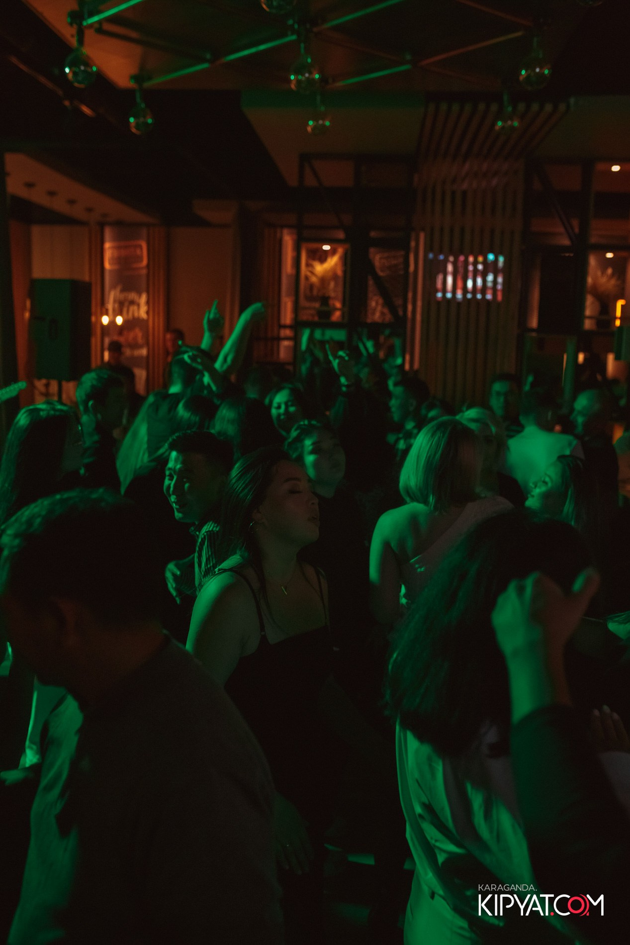 Пинта Bar & Grill на ул. Таттимбета. Кипятком Караганда