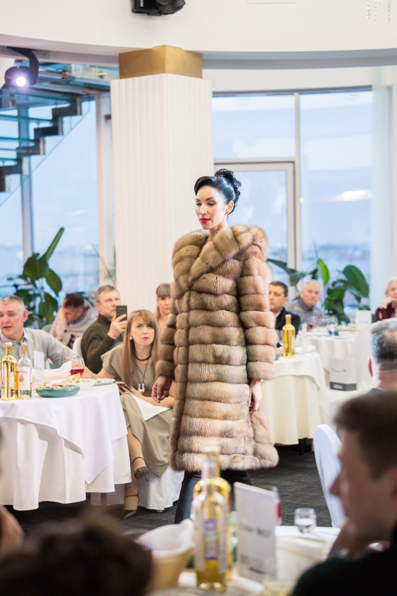 Русьпушнина. Репортажная съёмка в Санкт-Петербурге, Константин Петров