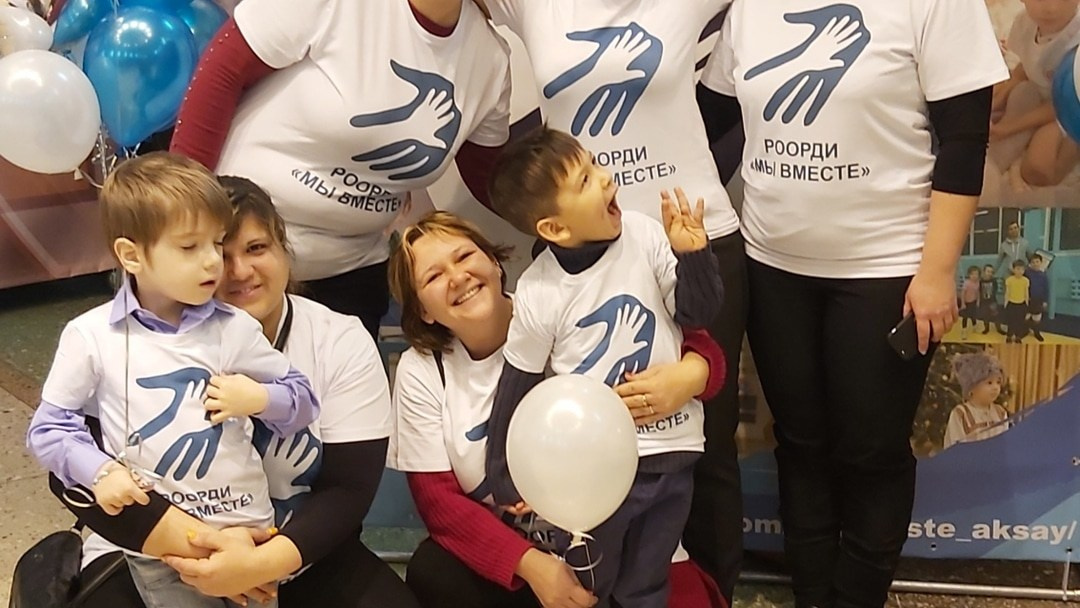 Наше первое выступление в Международный день инвалида: ярко, дружно, творчески! ✨🎤