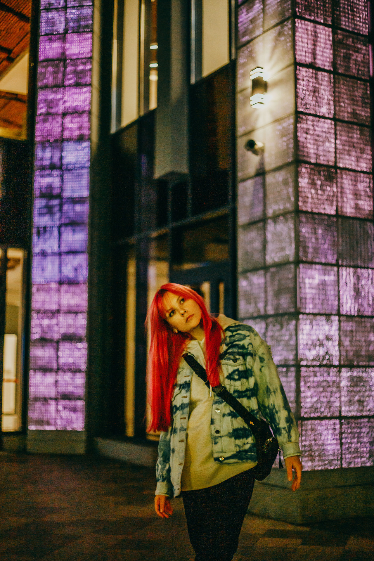 Маша в неоне. Фотограф-анималист Елена Радченко, Москва