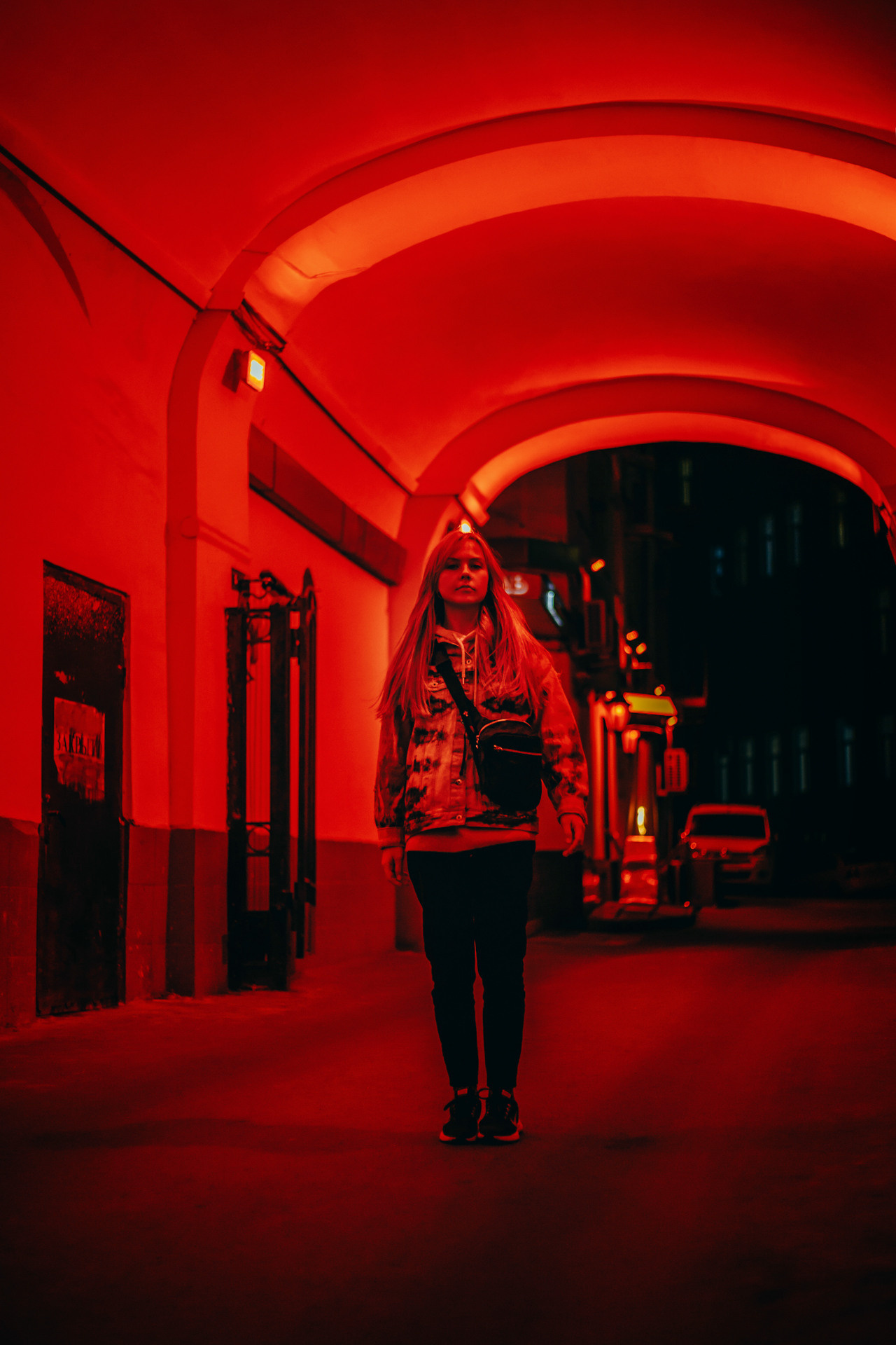 Маша в неоне. Фотограф-анималист Елена Радченко, Москва