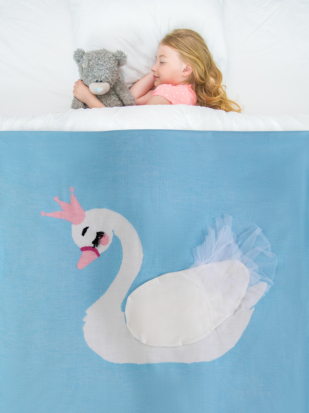 Шторы, текстиль, постельное белье. Предметный фотограф в Москве Вячеслав Тимошенко