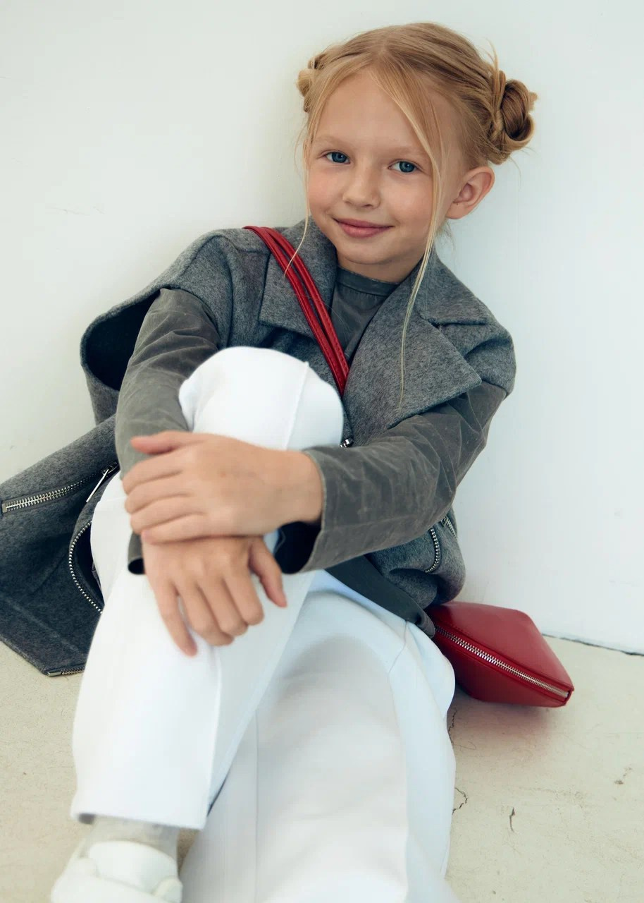 Александрова Соня 8 ЛЕТ 132 СМ. Детское модельное агентство Musthave agency. База профессиональных моделей